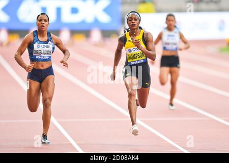 Elaine Thompson (Giamaica), Orlann Ombissa-Dzangue (Francia). 100 metri, rotonda 1. IAAF World Athletics Championships, Doha 2019 Foto Stock