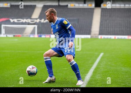 MILTON KEYNES, INGHILTERRA. 3 OTTOBRE 2020, Freddie Sears di Ipswich Town durante la prima metà della partita della Sky Bet League uno tra MK Dons e Ipswich Town allo stadio MK, Milton Keynes sabato 3 ottobre 2020. (Credit: John Cripps | MI News) Credit: MI News & Sport /Alamy Live News Foto Stock