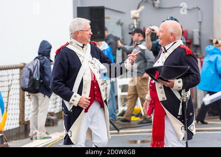 Boston, Massachusetts. 13 giugno 2017. Vela Boston. Fotografato dalla USS Whidbey Island. Foto Stock