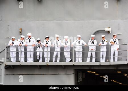 Boston, Massachusetts. 13 giugno 2017. Vela Boston. Fotografato dalla USS Whidbey Island. Foto Stock