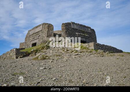 Rovina della Jubilee Tower su Moel Famau nelle Clwydian Hills, Galles Foto Stock