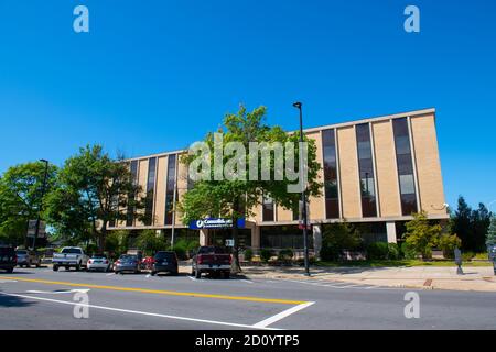 Edifici commerciali storici su Elm Street a Merrimack Street nel centro di Manchester, New Hampshire NH, USA. Foto Stock