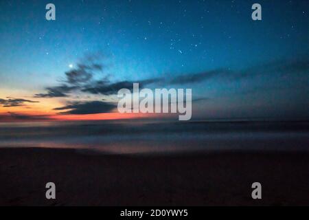 Immagini di viaggio e paesaggio della spiaggia sabbiosa di Assateague National Seashore nel Maryland, Stati Uniti. Foto Stock
