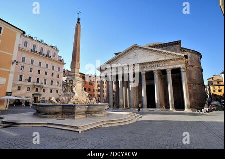 Italia, Roma, Piazza della Rotonda, Pantheon Foto Stock