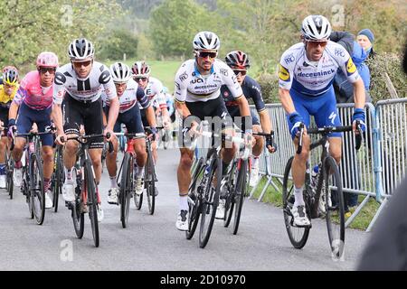 Luik, Belgio. 04 ottobre 2020. LUIK, 4-10-2020, ciclismo, Luik Bastenaken luik, mannen, julian alaphilippe Met Links naast zich marc Hirschi op de redoute Credit: Pro Shots/Alamy Live News Foto Stock