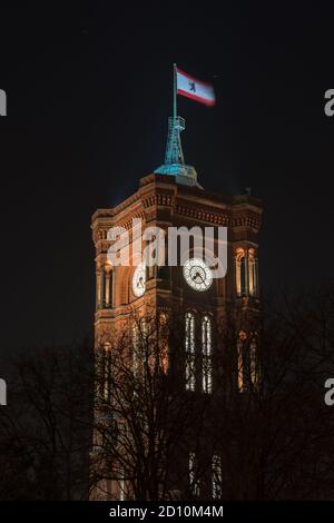 Berlino / Germania - 13 febbraio 2017: Rotes Rathaus, Municipio di Berlino, sede del governo dello stato federale di Berlino Foto Stock