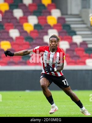 Brentford, Regno Unito. 04 ottobre 2020. Brentford Ivan Toney durante lo Sky Bet Championship giocato a porte chiuse tra Brentford e Preston North End al Brentford Community Stadium di Brentford, Inghilterra. Giocato senza sostenitori in grado di partecipare a causa delle attuali regole del governo durante la pandemia COVID-19 il 4 ottobre 2020. Foto di Andrew Aleksiejczuk/prime Media Images. Credit: Prime Media Images/Alamy Live News Foto Stock