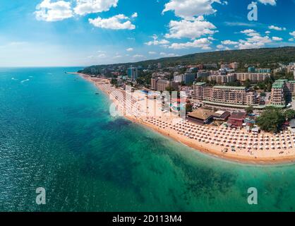 Veduta aerea della spiaggia di Golden Sands, Zlatni Piasacithe vicino Varna, Bulgaria Foto Stock