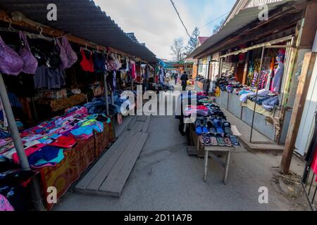 Disordine commerciale con abiti cinesi in Russia Foto Stock