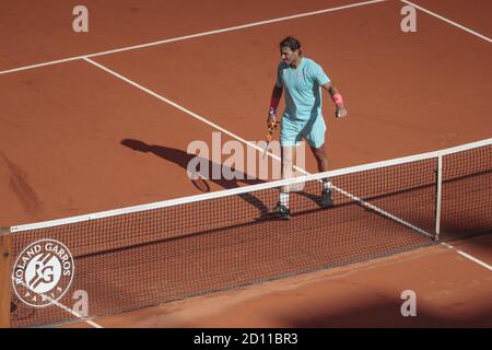 RAFAEL NADAL (ESP) durante il Roland Garros 2020, torneo di tennis Grand Slam, il 4 ottobre 2020 allo stadio Roland Garros di Parigi, Francia - Foto S. Foto Stock