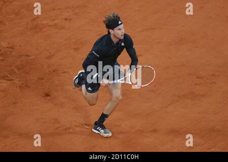 Dominic THIEM (AUT) durante il Roland Garros 2020, torneo di tennis Grand Slam, il 4 ottobre 2020 allo stadio Roland Garros di Parigi, Francia - Foto Foto Stock