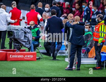 Responsabile Coach dell'AC Milan Stefano Pioli e responsabile Coach Di Spezia Calcio Vincenzo Italiano durante la Serie A 2020/21 Partita tra AC Milan e Spezia Cal Foto Stock