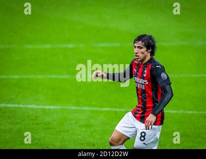 Sandro Tonali di AC Milan durante la Serie A 2020/21 match tra AC Milan e Spezia Calcio allo Stadio San Siro di Milano il 04 ottobre 2020 Foto Stock
