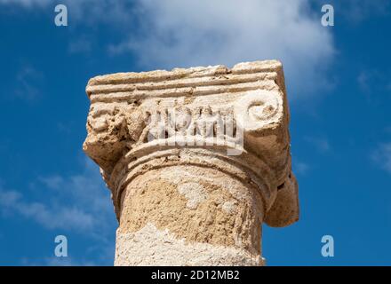 Colonne romane, Paphos parco archeologico, Kato Paphos, Cipro Foto Stock