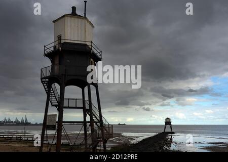 Vecchio faro di legno, Dovercourt, Harwich, Essex Foto Stock