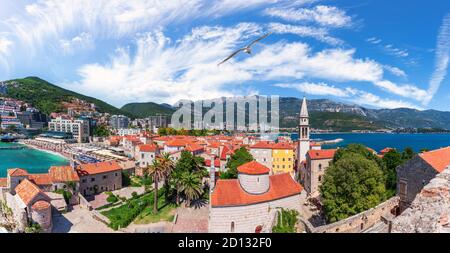 Città vecchia di Budva, panorama aereo, Montenegro Foto Stock