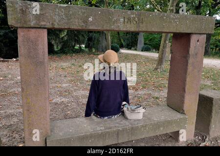 Francia, Alto Reno, Ungersheim, Ecomusee d Alsazia, panca dell'imperatrice o Eugenie panca, costruito in Alsazia dal 1853 per celebrare il matrimonio di Napole Foto Stock