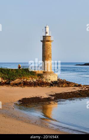 Francia, Finist?re, Benodet, faro le Coq lungo il fiume Odet Foto Stock