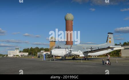 Aeroplano, superficie libera, militare-museo storico, airfield Gatow, Berlino, Germania, Flugzeug, Freiflaeche, Militaerhistorisches Museum, Flugplatz Gat Foto Stock