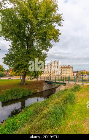 Parco paesaggistico di Palazzo Ludwigslust, Ludwigslust, Meclemburgo-Pomerania occidentale, Germania orientale, Europa Foto Stock