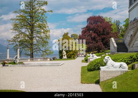 BELAGGIO, Italia - 10 Maggio 2015: la Villa Melzi sul litorale del lago di Como e i giardini. Foto Stock