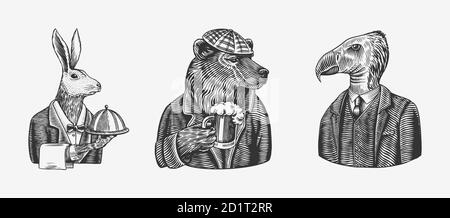 Grizzly Bear con una tazza di birra. Lepre o coniglio cameriere uccello. Carattere animale di moda. Schizzo disegnato a mano. Immagine vettoriale incisa per etichetta, logo Illustrazione Vettoriale