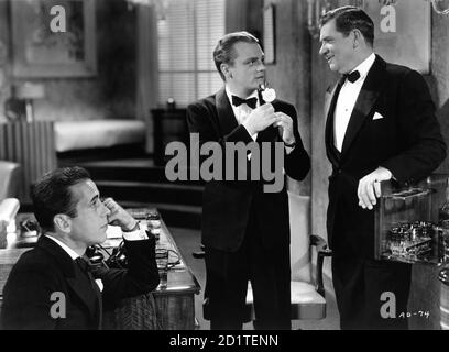 HUMPHREY BOGART JAMES CAGNEY e GEORGE BANCROFT in ANGELI CON VOLTI SPORCHI 1938 regista MICHAEL CURTIZ Warner Bros Foto Stock