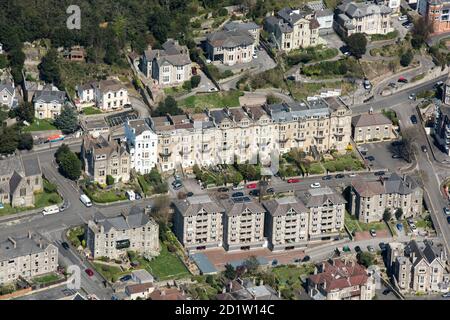 Victorian Terrace on Atlantic Road, Weston-Super-Mare, North Somerset, 2018, Regno Unito. Vista aerea. Foto Stock