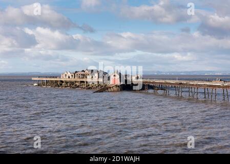 Molo di Birnbeck, Weston-Super-Mare, Somerset Nord. Vista generale del molo da sud-est. Foto Stock