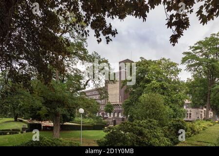 Il municipio di Oberhausen accanto al Grillopark Foto Stock