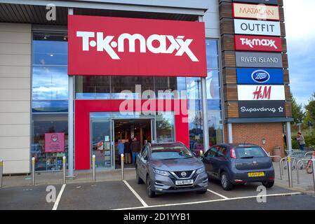 Negozio T. K. Maxx nel parco al dettaglio A1, Biggleswade, Beds. Inghilterra Foto Stock