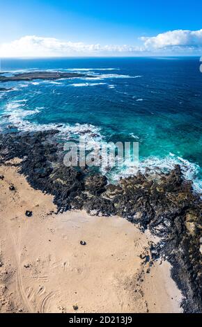 Costa Nord dell isola di Fuerteventura, Drone Shot. Kitesurf spot. Isole Canarie Spagna Foto Stock