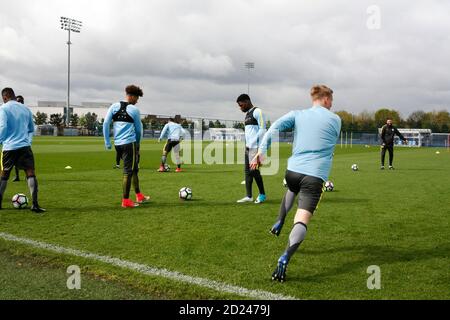 Formazione MCFC Academy MCFC u18 Foto Stock