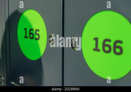 un armadietto nel supermercato Foto Stock
