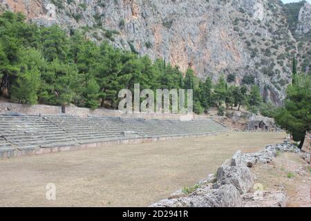 Lo stadio nel sito archeologico di Delfi in Grecia Foto Stock