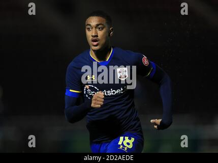 Yann Valery di Southampton U21 durante la partita EFL Trophy al PTS Academy Stadium di Northampton. Foto Stock