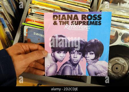 Disco singolo: Diana Ross & The Supremes - Reflections Foto Stock