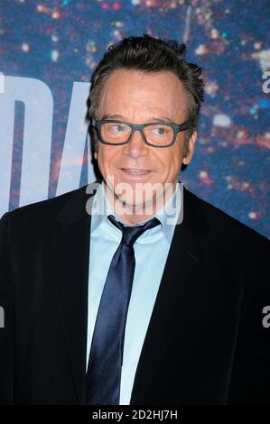 NEW YORK, NY - FEBBRAIO 15: Tom Arnold partecipa alla celebrazione del 40° anniversario della SNL al Rockefeller Plaza il 15 Febbraio 2015 a New York City. Persone: Tom Arnold credito: Hoo-me / MediaPunch Foto Stock