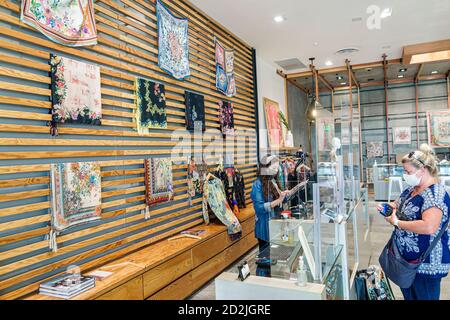 Orlando Florida, Lake Buena Vista, Walt Disney World Resort, Disney Springs, Johnny Was, boutique di design, shopping shopper shopping negozi di marchi di mercato Foto Stock