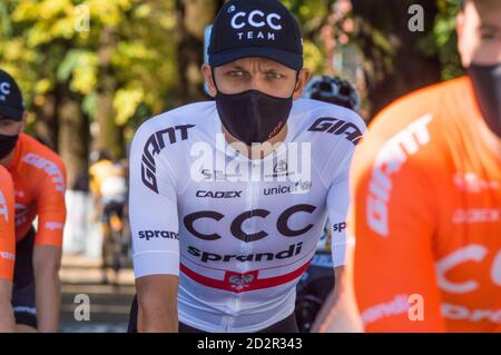 Oggiono (Lc, Italia. oggggiono (lc), Italia, 04 Ott 2020, Szymon Krawczyk (CCC Development Team) (POL) - andare alla presentazione di piccolo giro di Lombardia 2020 durante il piccolo Lombardia - under 23 - Street Cycling - Credit: LM/Antonino Caldarella Credit: Antonino Caldarella/LPS/ZUMA Wire/Alamy Live News 2020 Foto Stock