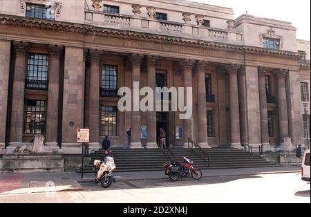 Westminster Register Office (ex Marylebone Registry Office) a Londra dove il tanto atteso matrimonio della cantante Oasis Liam Gallagher e dell'attrice della ragazza Patsy Kensit si è finalmente svolto alle 8.30 di oggi (lunedì). La semplice cerimonia è stata testimoniata da due amici. Vedere la storia di PA SHOWBIZ Gallagher. Foto di Sam Pearce/PA. Foto Stock