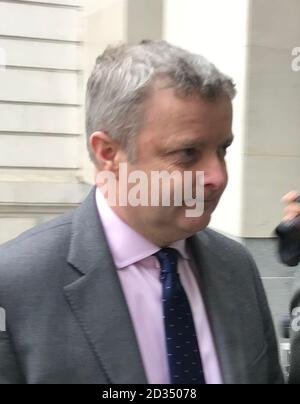 Tory MP Christopher Davies arriva a Westminster Magistrates' Court di Londra, caricato con due reati di falsa strumento e un reato di fornire informazioni false o fuorvianti per richieste di indennità. Foto Stock