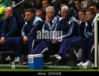 Il nuovo manager di Newcastle United, Kevin Keegan, durante la partita della Barclays Premier League a St James Park, Newcastle. Foto Stock