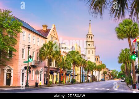 Charleston, Carolina del Sud, Stati Uniti nel quartiere francese al crepuscolo. Foto Stock