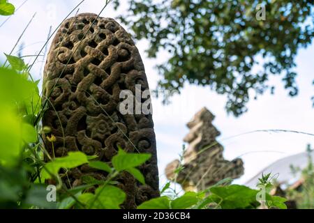 Tombe storiche islamiche del complesso Sultan Mu'mon Syah a Gampong Pande o Kings Gampong Pande (Raja-raja Gampong Pande) a banda Aceh, Indonesia Foto Stock