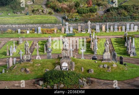 Scozia, Stirling, 02/10/2020 - Cimitero della Città Vecchia con pietre e statue. Foto Stock