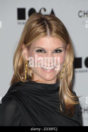 Lori Loughlin al MOCA LOS ANGELES BENEFIT GALA. PRESENTA L'EVENTO DEL MUSEO DELL'ARTISTA. DOWNTOWN LOS ANGELES CA USA 11/13 /2010 Foto Stock