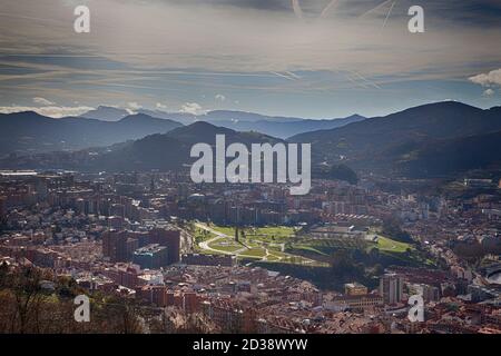 Vista panoramica sulla città di Bilbao, Spagna Foto Stock
