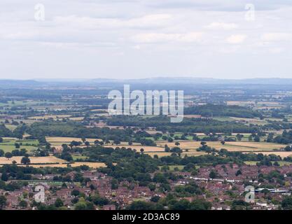 Vista su Malvern da North Hill, le colline Malvern, Worcestershire, Regno Unito. Foto Stock