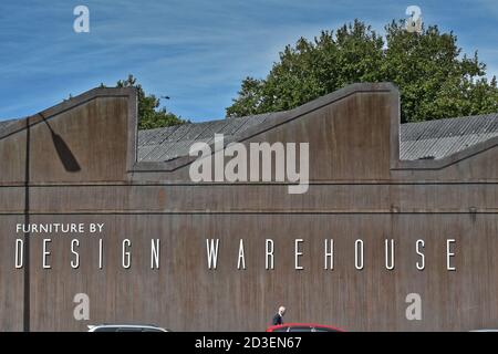 AUCKLAND, NUOVA ZELANDA - 05 aprile 2019: Auckland / Nuova Zelanda - 5 aprile 2019: Negozio di mobili Design Warehouse presso lo Strand, Parnell Foto Stock